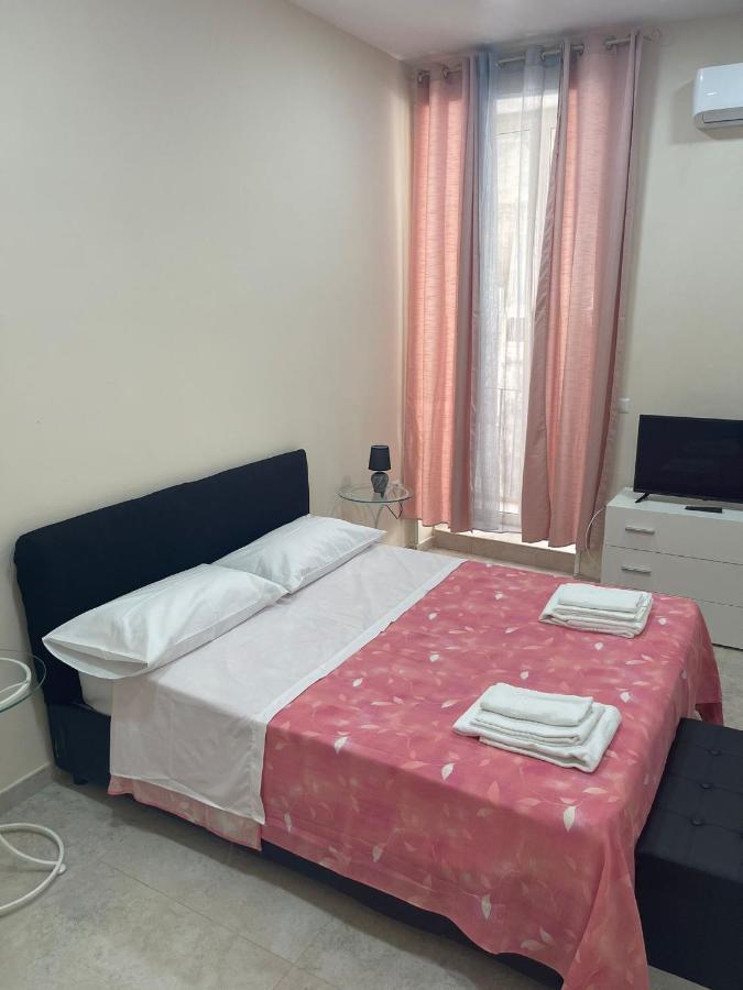 Maison Del Trianon Nápoly Kültér fotó