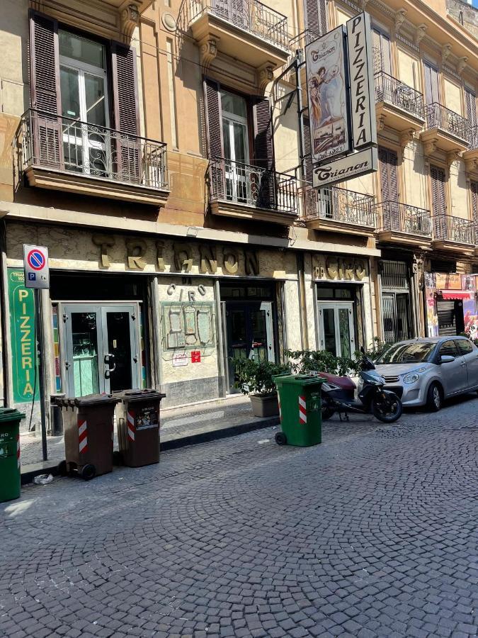 Maison Del Trianon Nápoly Kültér fotó